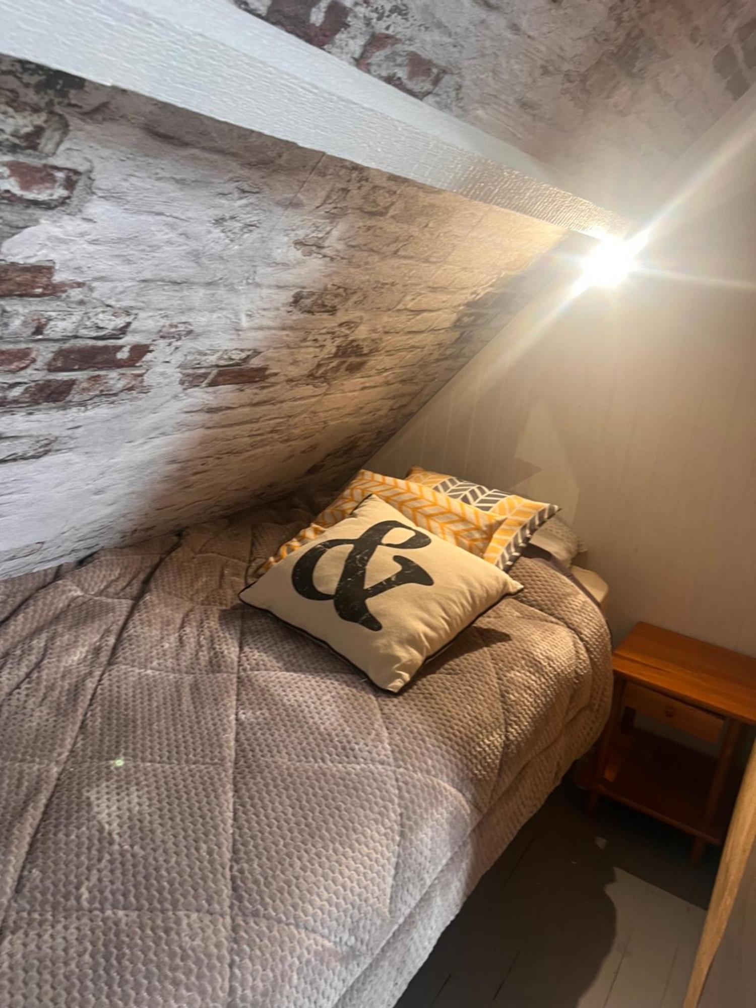 Gites De Warincthun Audinghen Bagian luar foto
